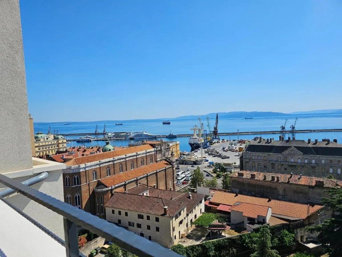105M2 Penthouse Sea View Rijeka With Free Garage Parking Apartment